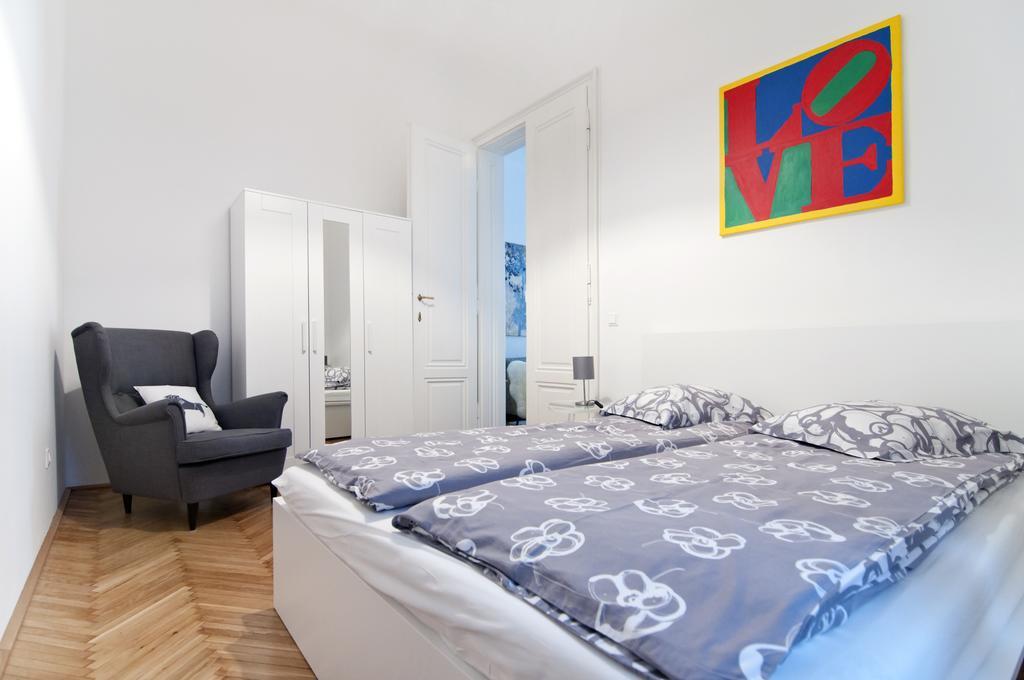 Heymi Oper Appartement *